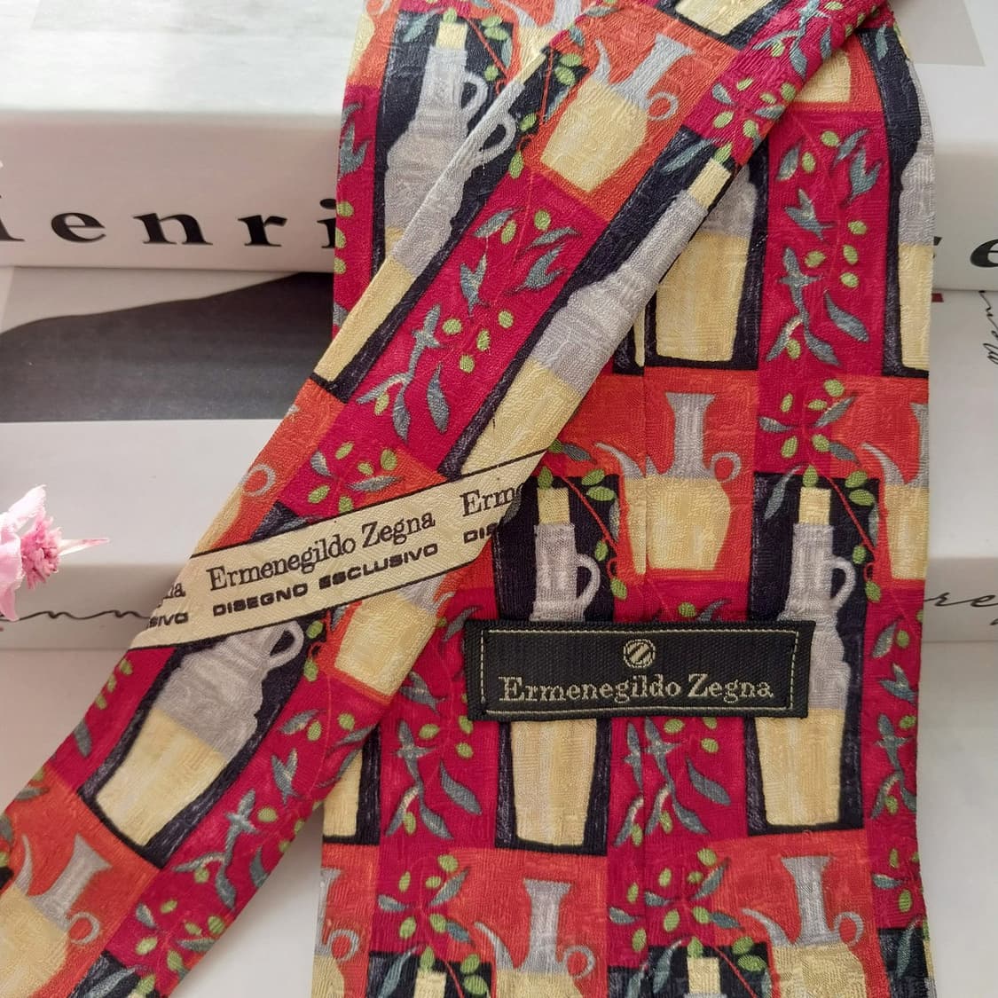 제냐 실크 레드 그래픽 모티브 넥타이 9.9cm A+등급 K1659 상품이미지7