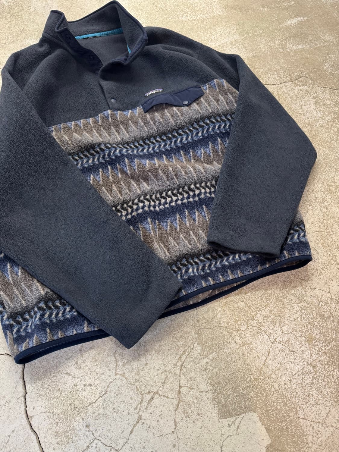 파타고니아 아즈텍 신칠라 풀오버 상품이미지5