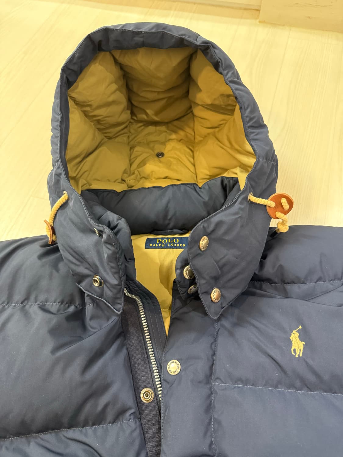 폴로 랄프로렌 네이비 색상 다운 자켓 L 사이즈 상품이미지7