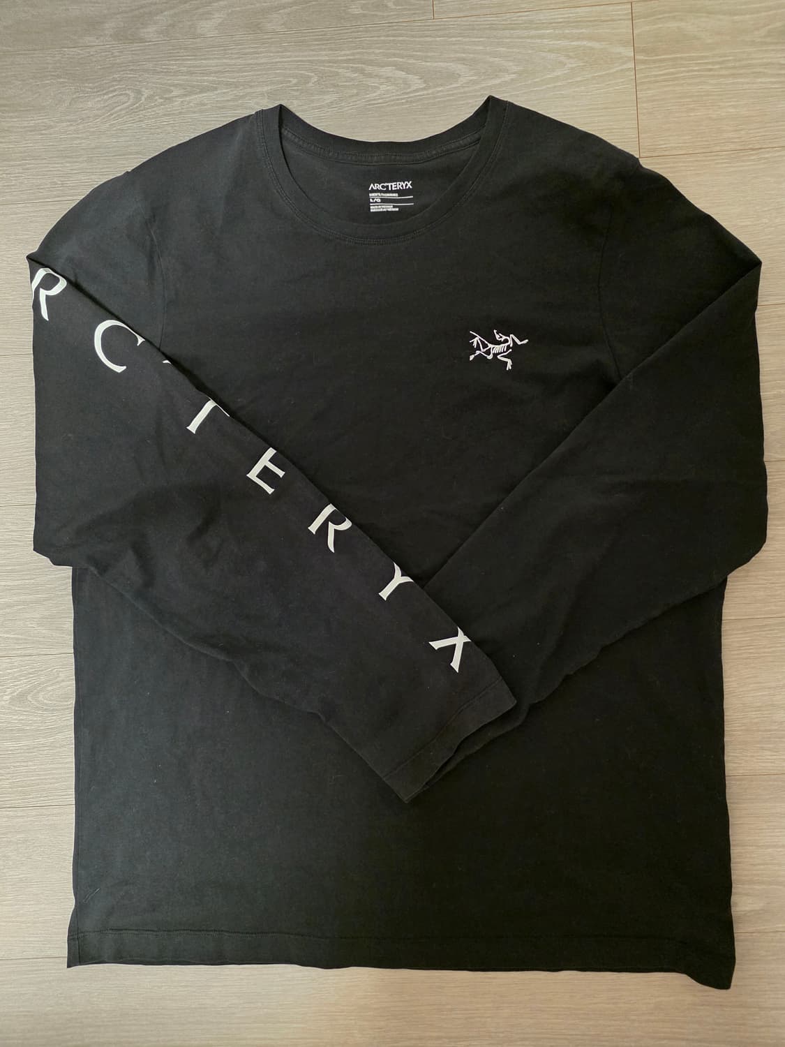 아크테릭스 Downword LS 티셔츠 Black L/G

 상품이미지1