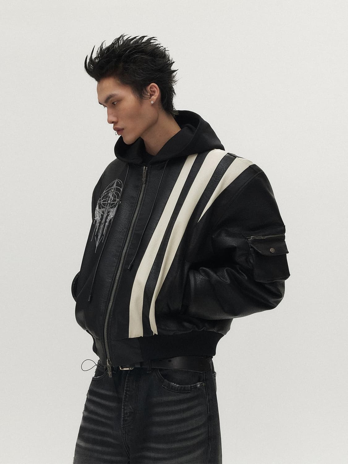 Armored Stud Embroidered Jacket 상품이미지2