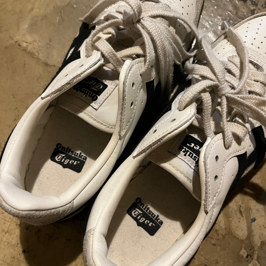 오니츠카타이거 스니커즈 상품이미지7