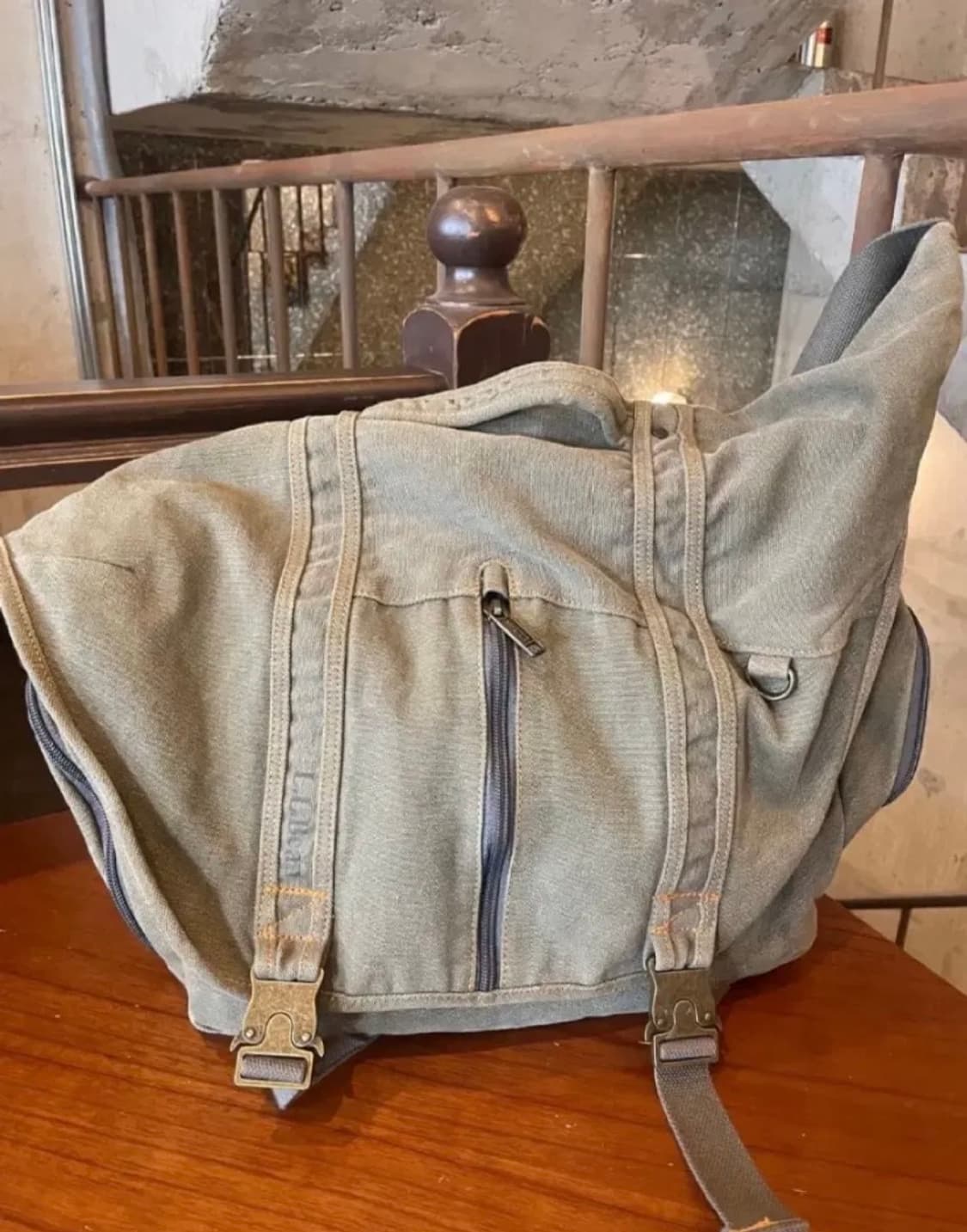 엘엘빈 빈티지 캔버스 크로스백 상품이미지1