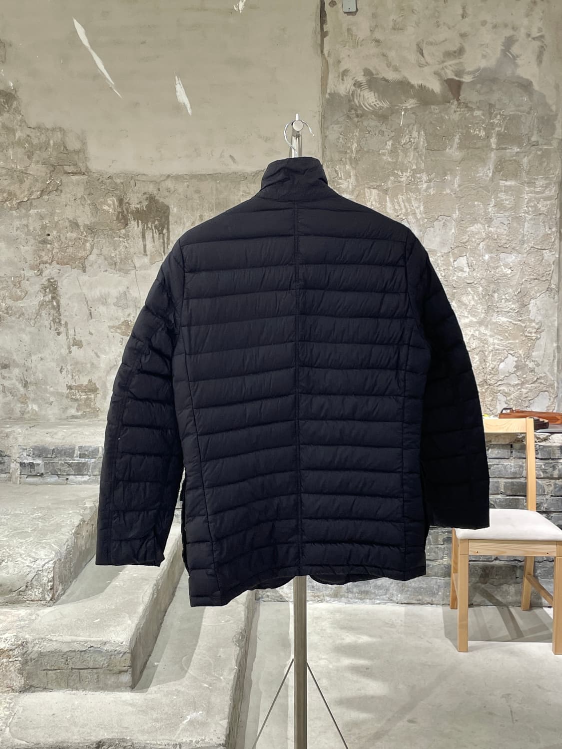 울리치 블랙 빌로우 포켓 경량 패디드 자켓 상품이미지6