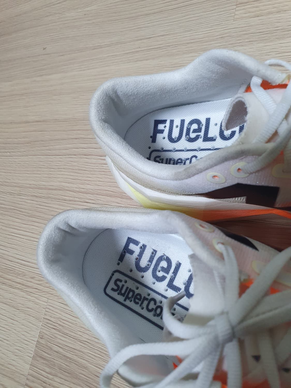 뉴발란스 퓨어셀 엘리트 레벨v4 러닝화 270 상품이미지9