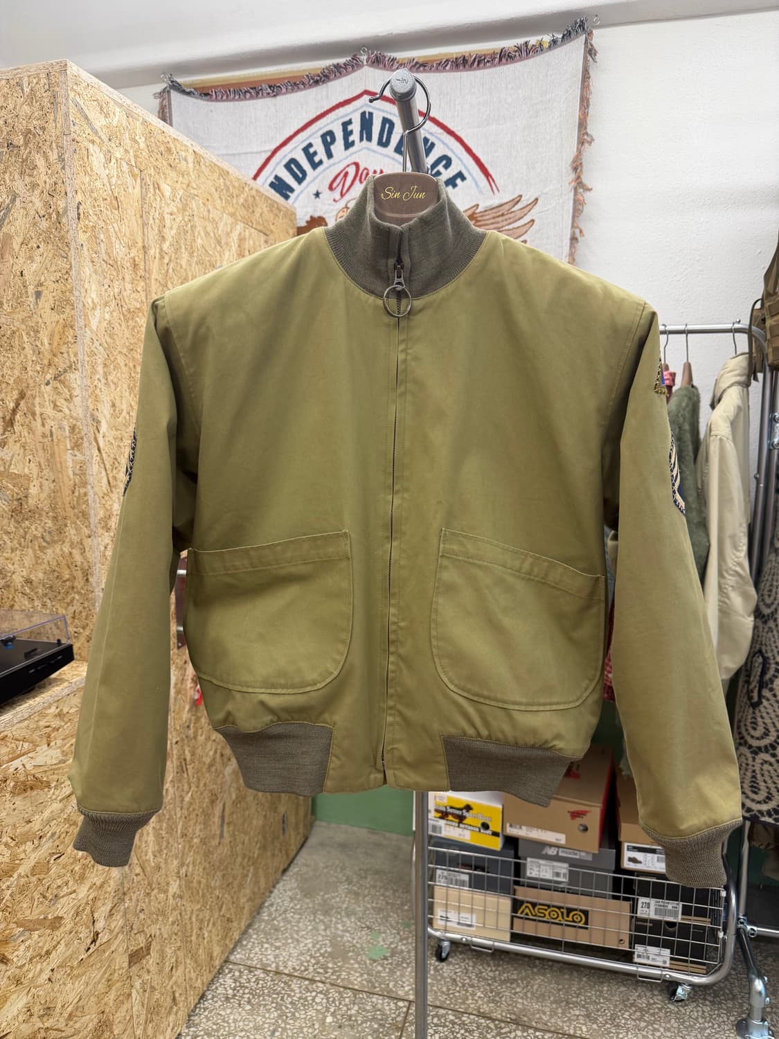 SM WHOLESALE 퓨리 탱커 자켓 상품이미지1