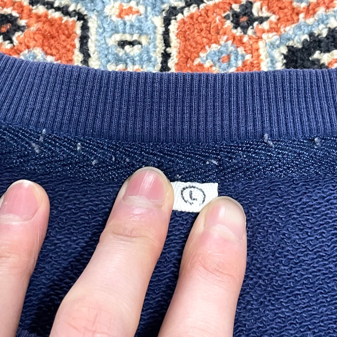 탐스 카르페디엠 프린팅 네이비 맨투맨 티셔츠 남성L 상품이미지5