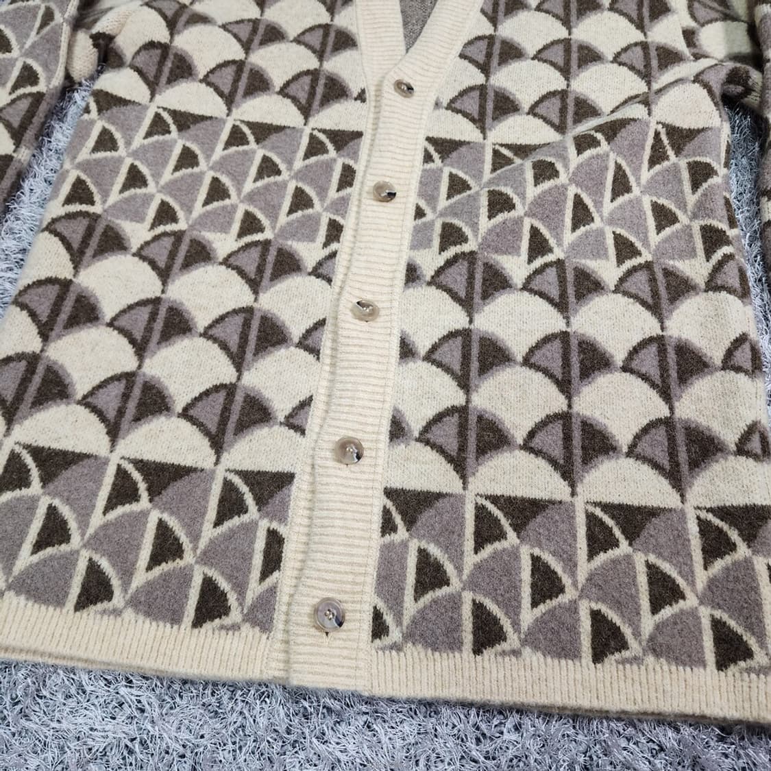 나누슈카 니트 오버핏 가디건 남성105~110 상품이미지4