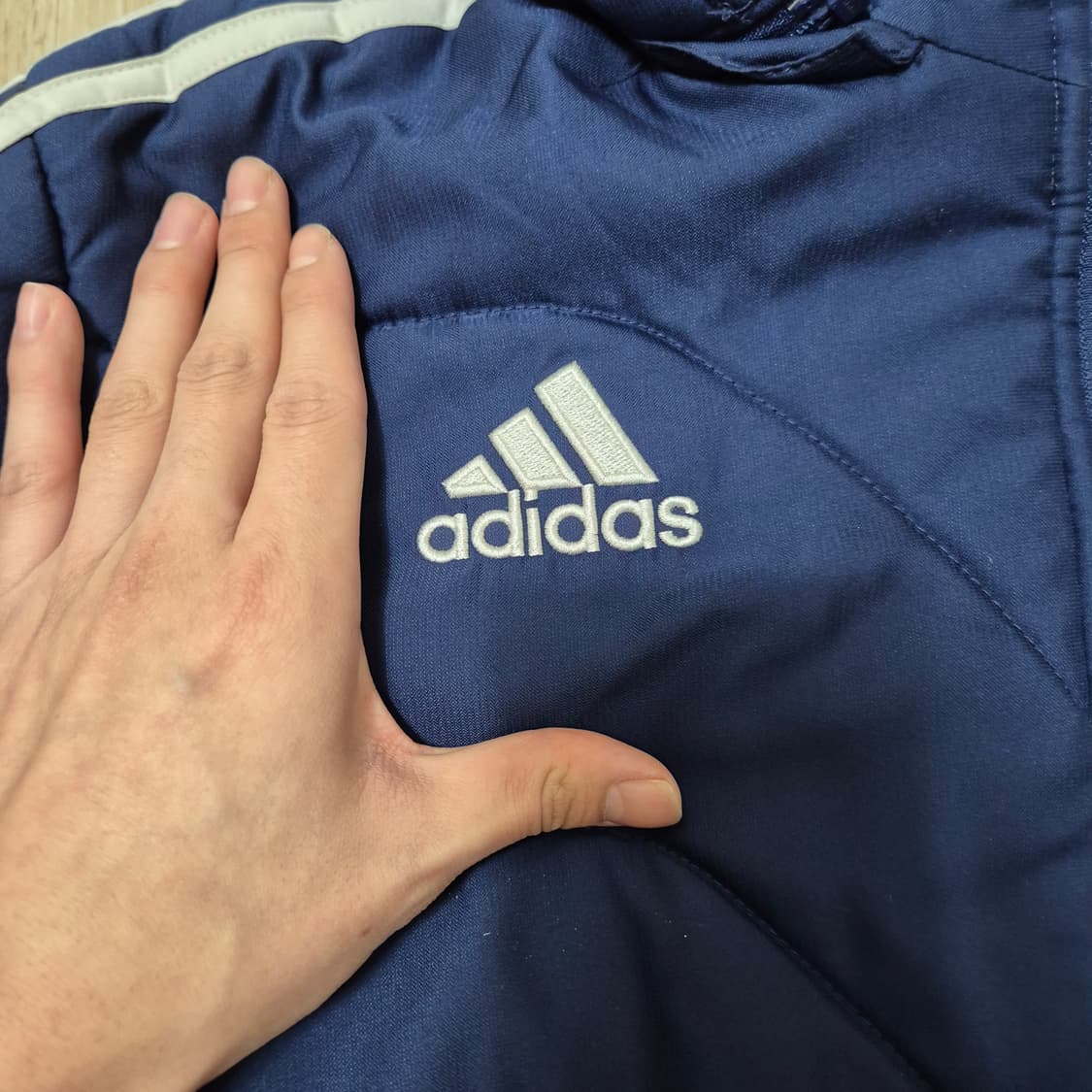 아디다스 삼선 사이드라인 다운 패딩 후드점퍼 상품이미지5