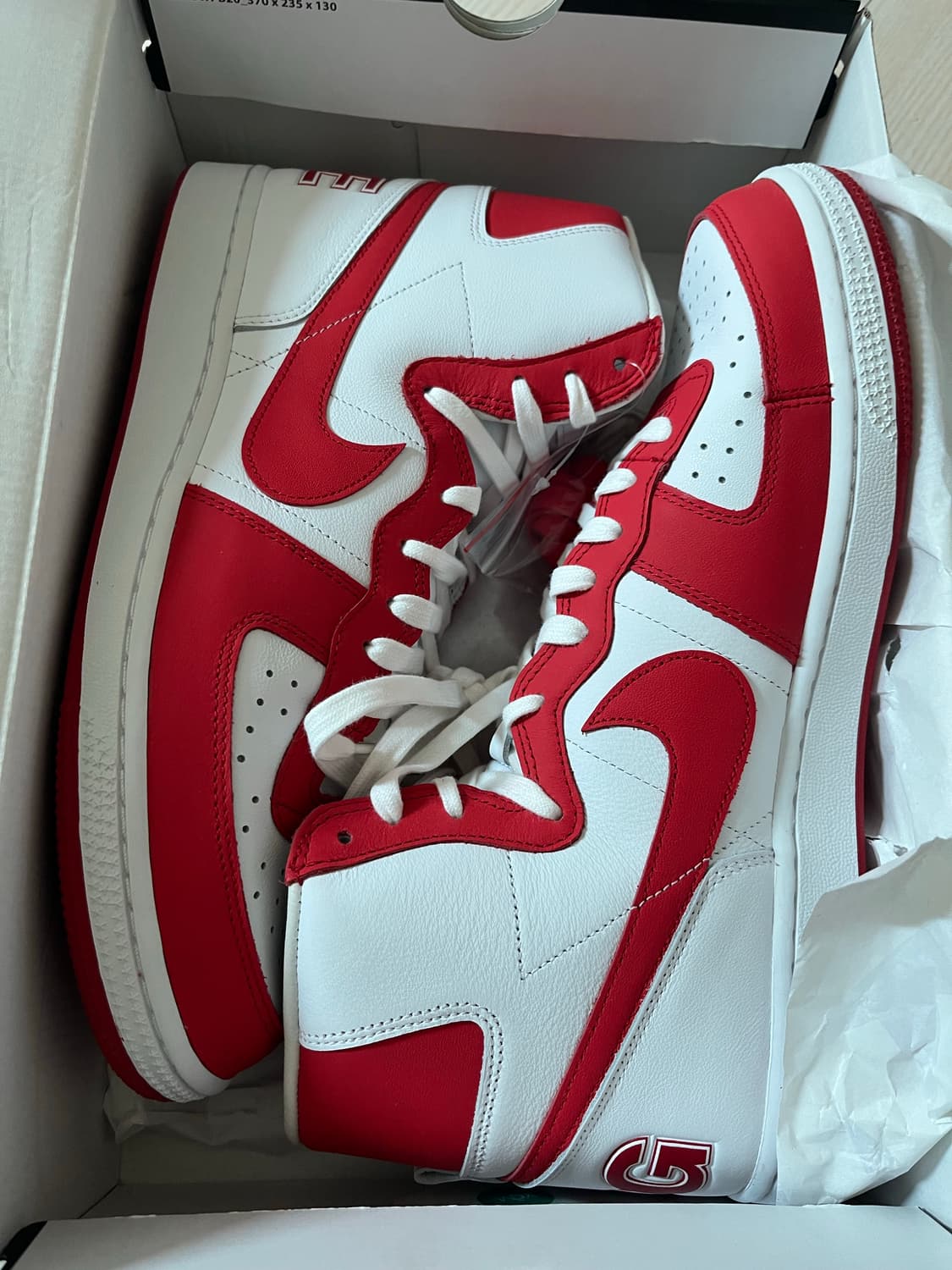 뉴진스 착용 나이키 터미네이터 하이 13(310) 상품이미지1