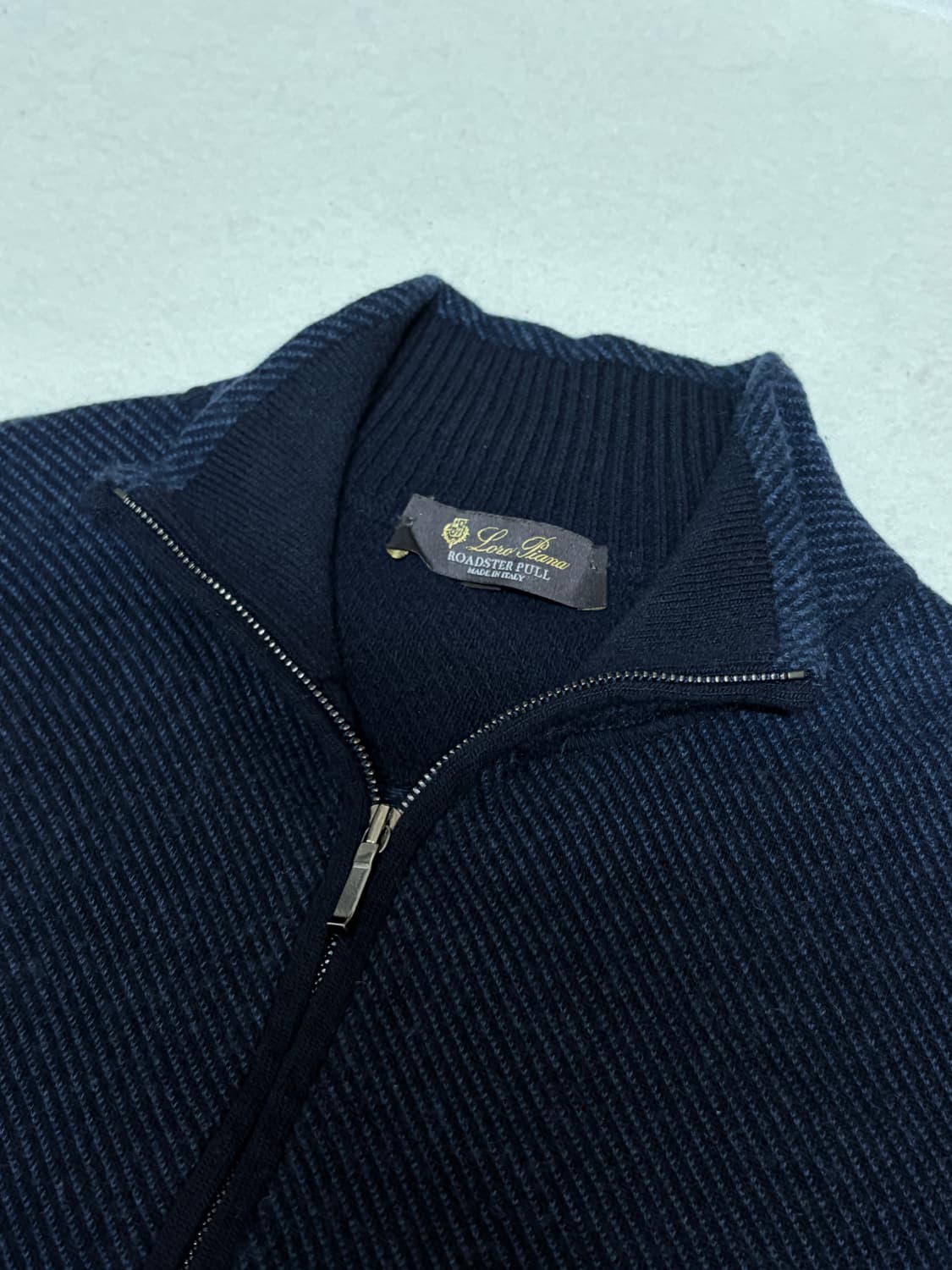 (최고가라인) 로로피아나 로드스터 캐시미어 풀 니트 반집업 50 상품이미지2