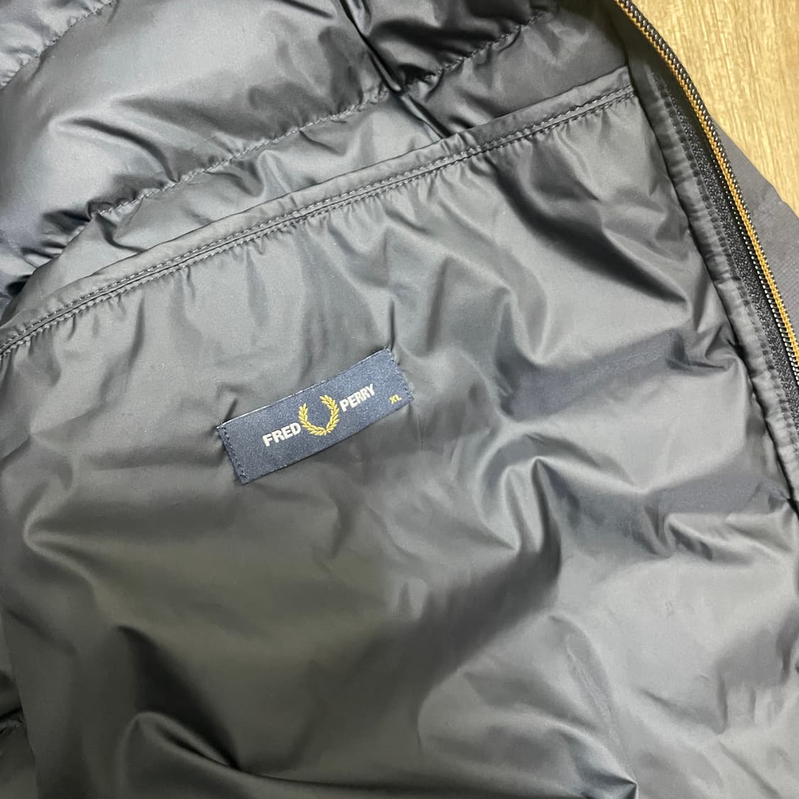 프레드페리 인슐레이트 재킷 상품이미지6