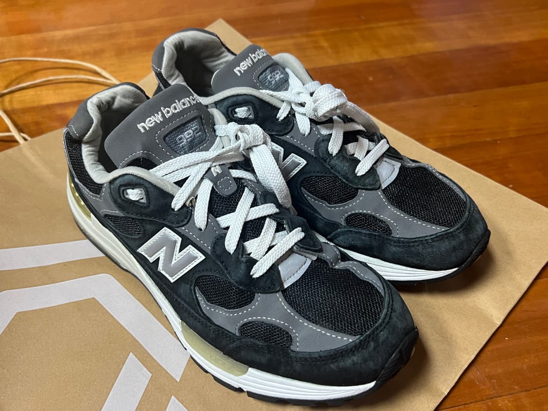 뉴발란스 992 블랙 그레이(M992EB) 판매 *급처* 네고가능 상품이미지1