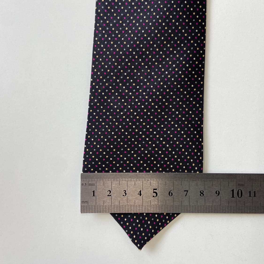 택달린 미사용품 크리스찬 디올(Dior) 명품 정품 넥타이7.8cm 상품이미지8