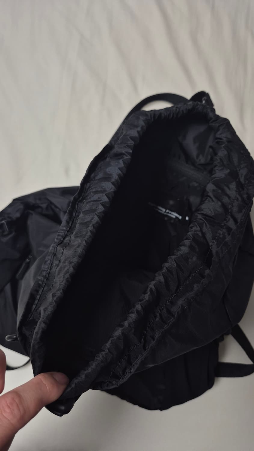 오프닝프로젝트 메쉬 포켓 스트링 백 (블랙/레이백) 상품이미지4