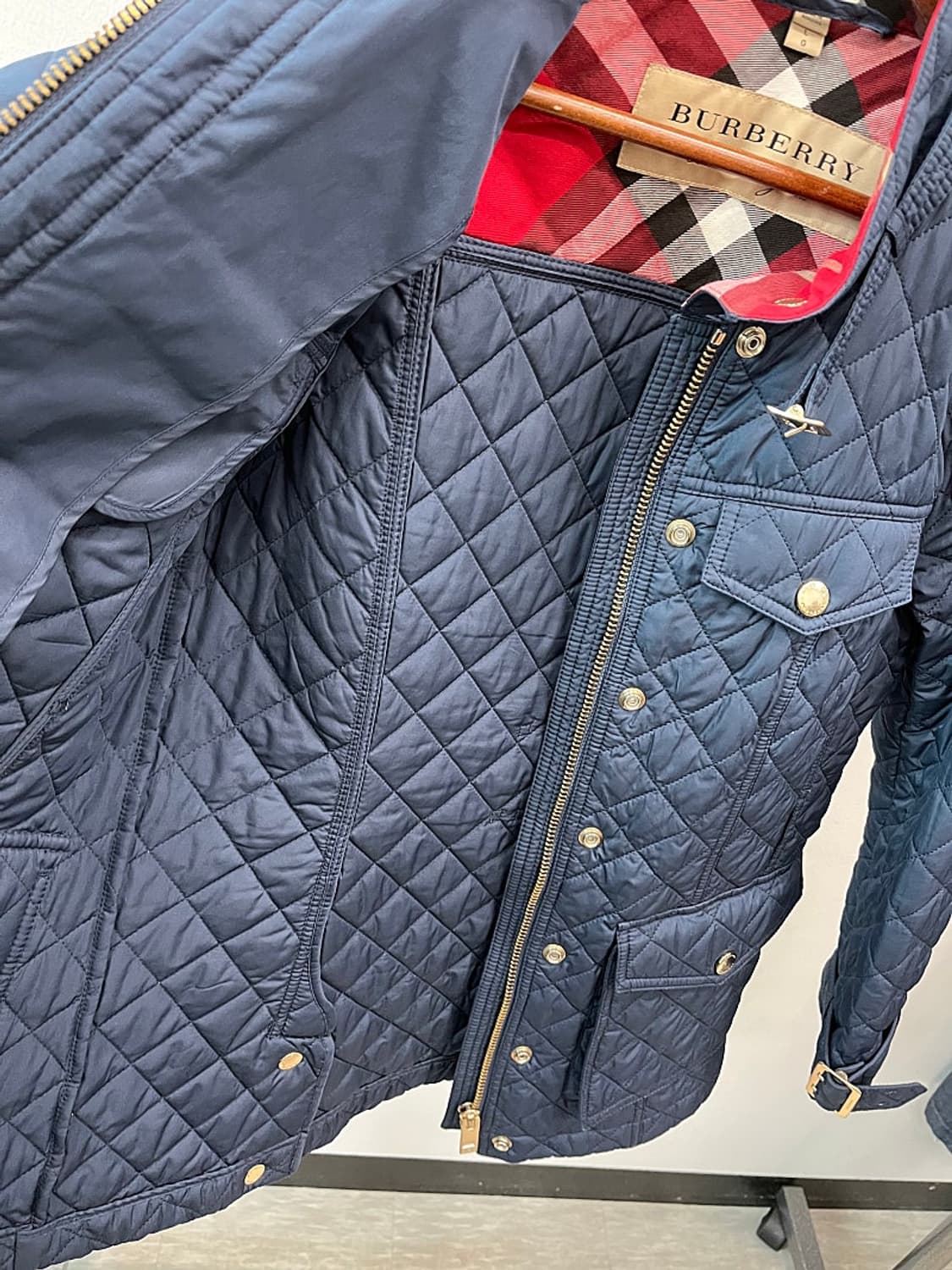 여) 버버리 네이비 퀼팅자켓  상품이미지9