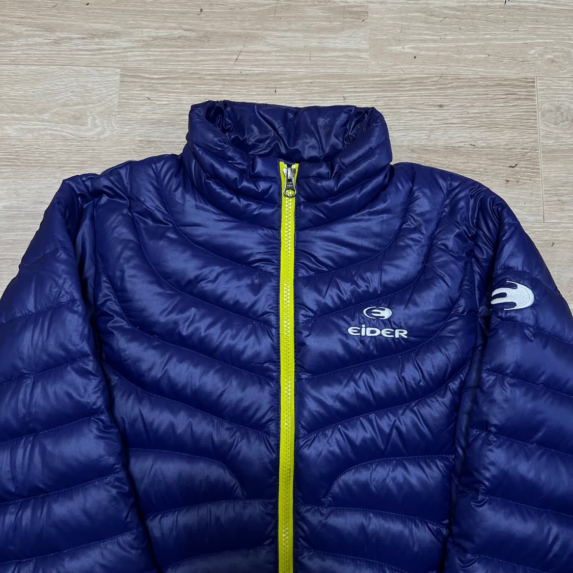 아이더 구스다운 스탠드넥 경량패딩 점퍼 [퍼플] M/95 상품이미지2