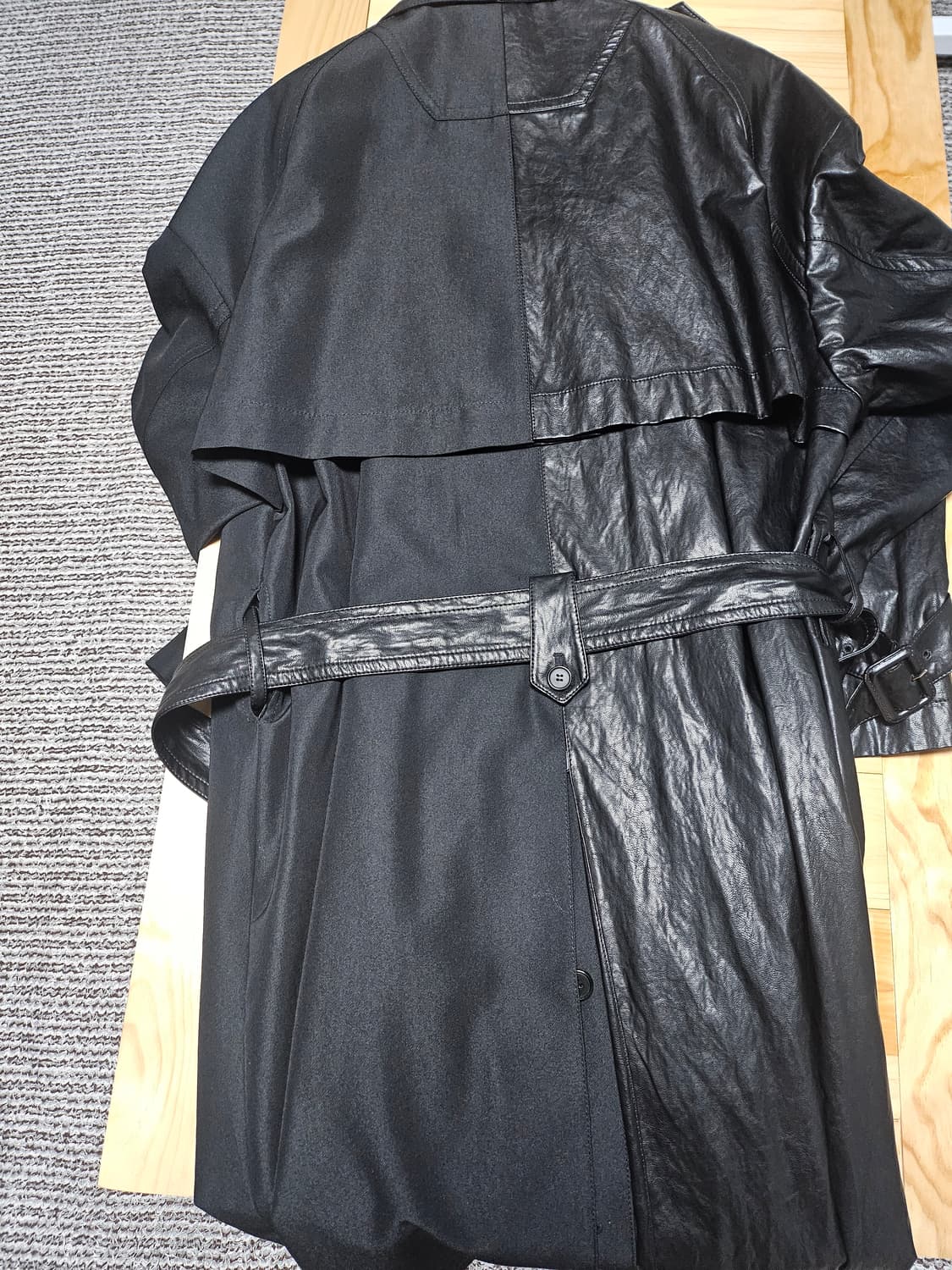 준지 아수라 레더코트팝니다. 상품이미지4