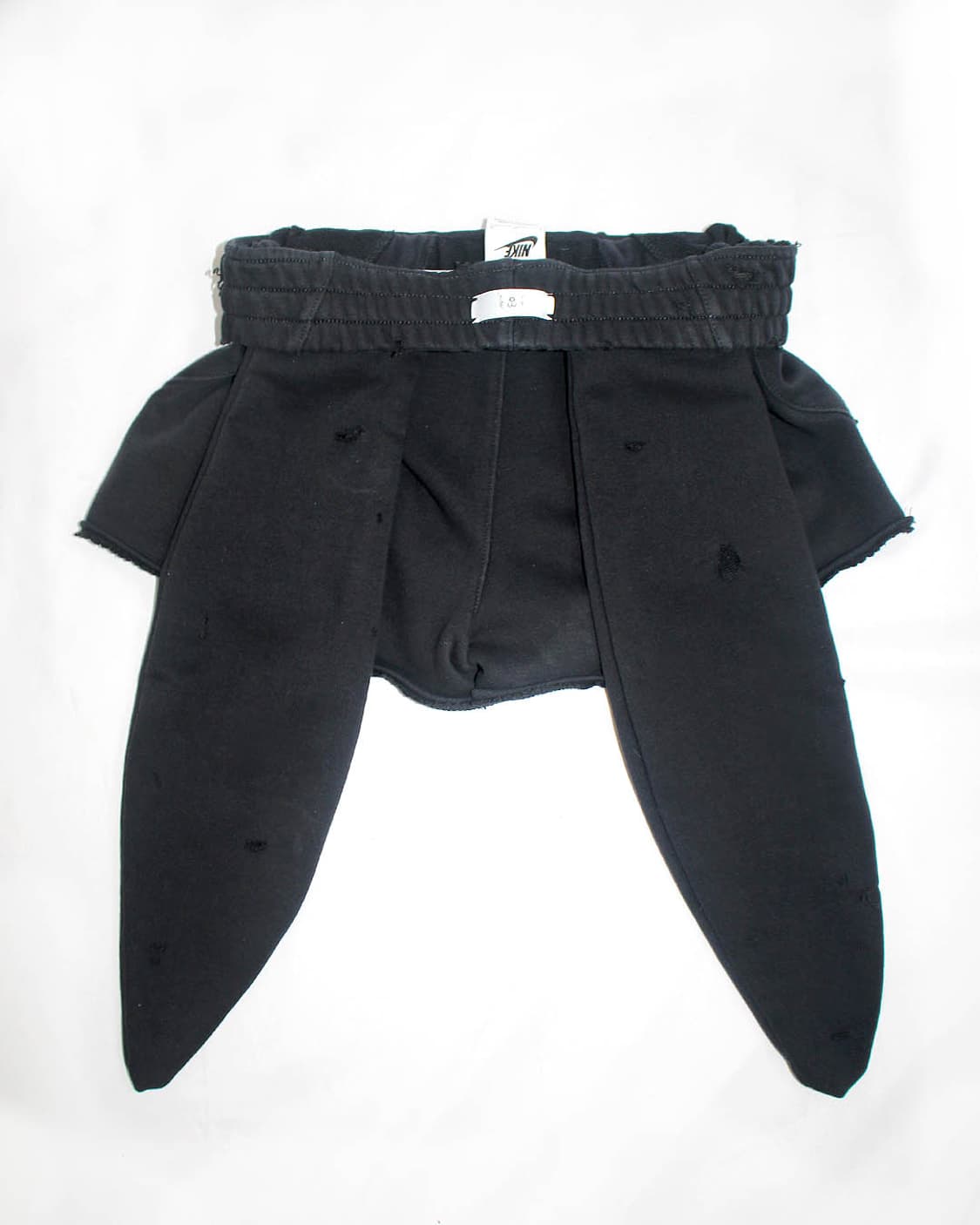 Nike B-EAR distressed training shorts 상품이미지4