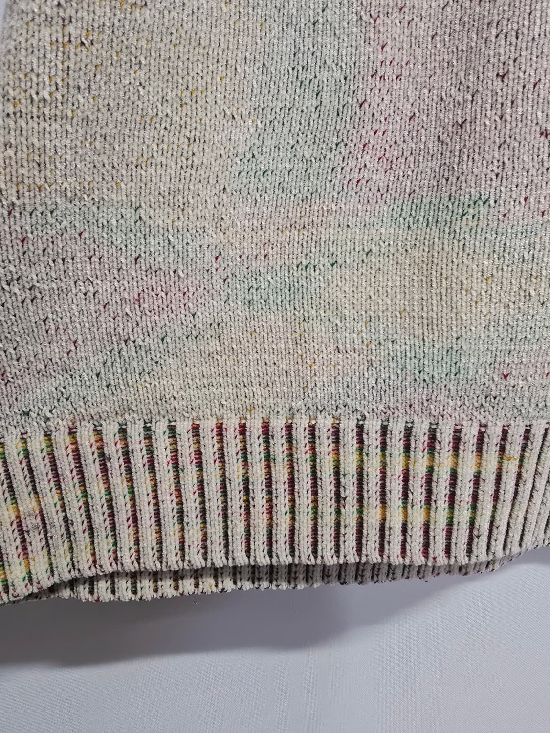 슈프림 콘트라스트 아크  스웨터 화이트 상품이미지3