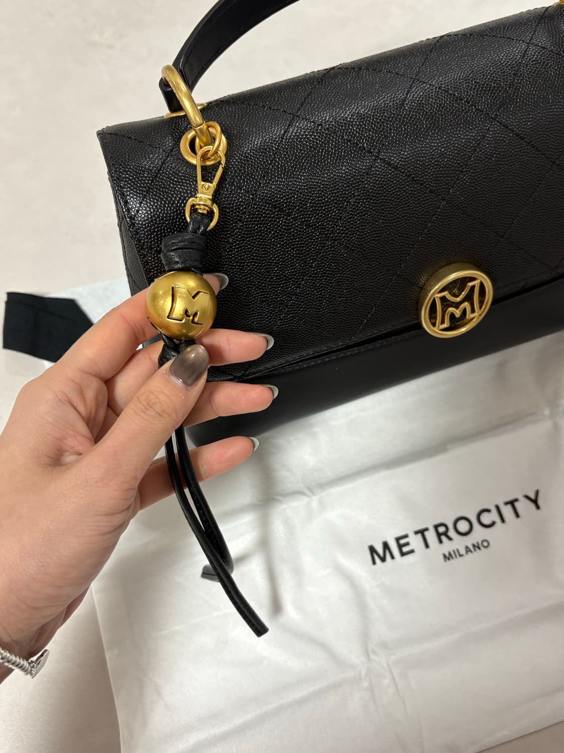 메트로시티 돌체루나 레이디 블랙 26ss 상품이미지3