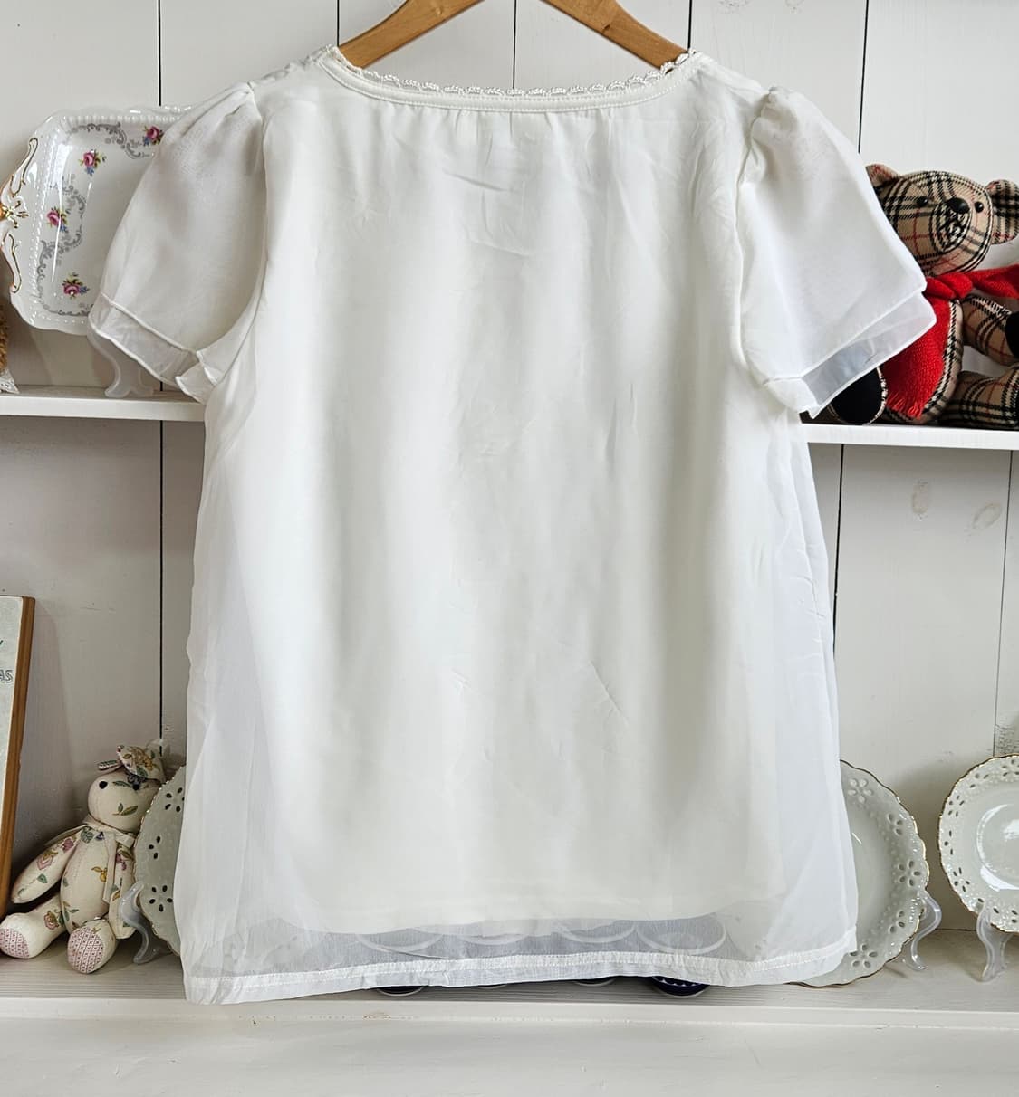 화이트 리본 프릴 블라우스 상품이미지6