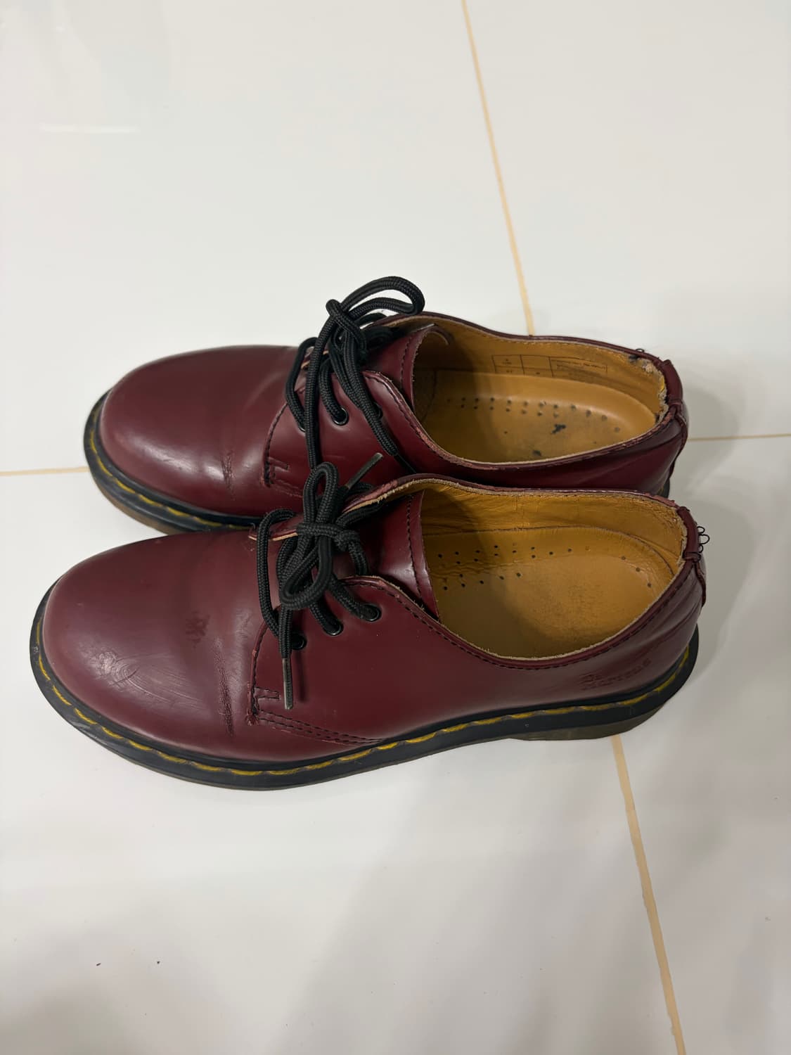 닥터마틴 1461 체리레드 상품이미지2