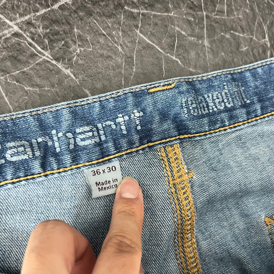 칼하트 릴렉스드핏 워시드 카펜터 데님 팬츠 상품이미지6