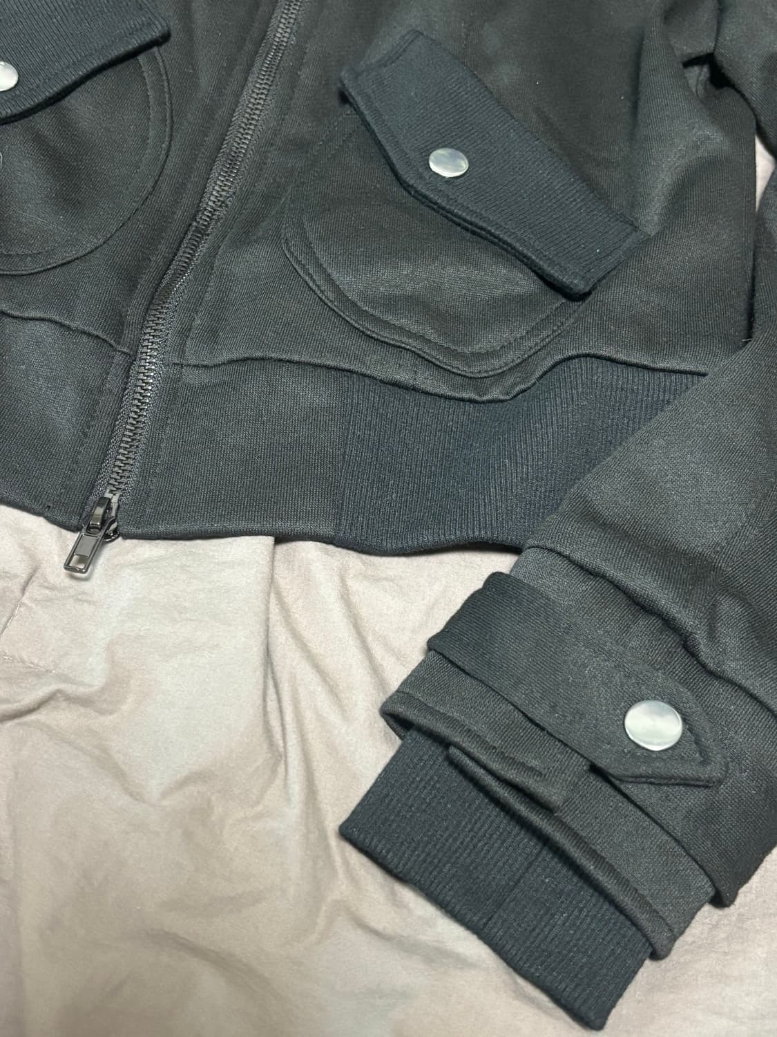 투웨이 하이넥 집업 자켓 블랙 상품이미지2