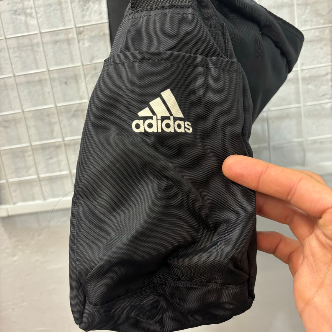 00s 아디다스 올드스쿨 빈티지 블랙 크로스백 OS 상품이미지6
