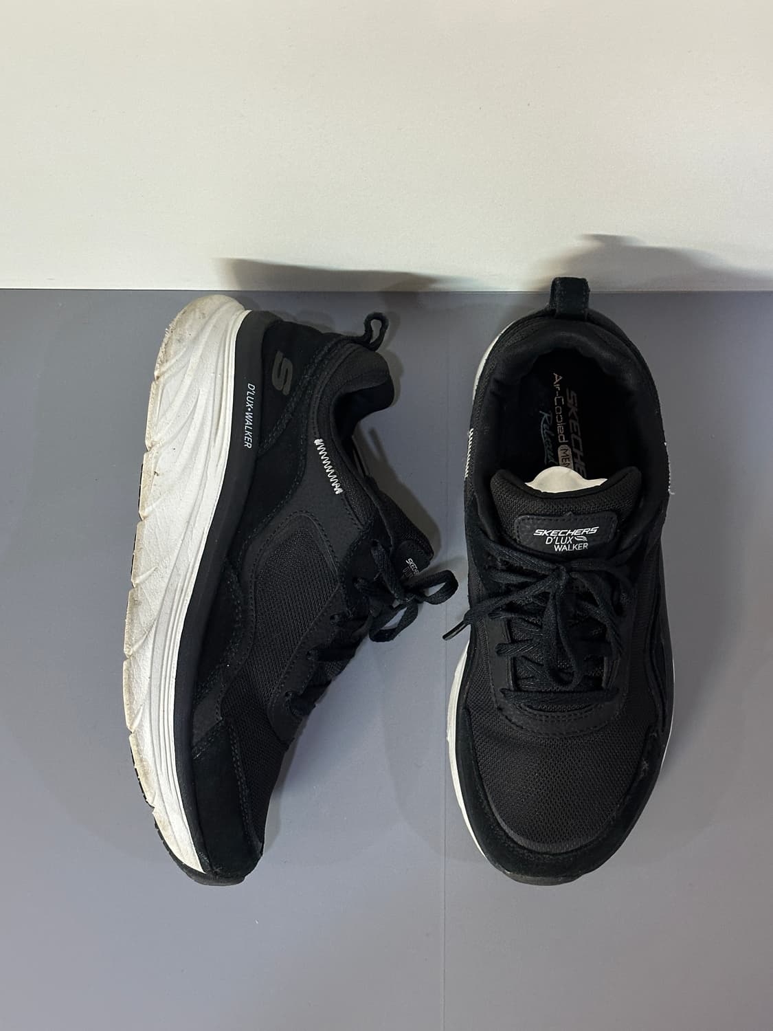 스케쳐스 디럭스 워커 스니커즈 운동화 상품이미지1