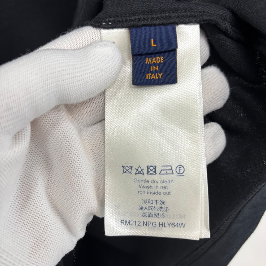 [L]루이비통 LV로고 자수 반팔 티 상품이미지3