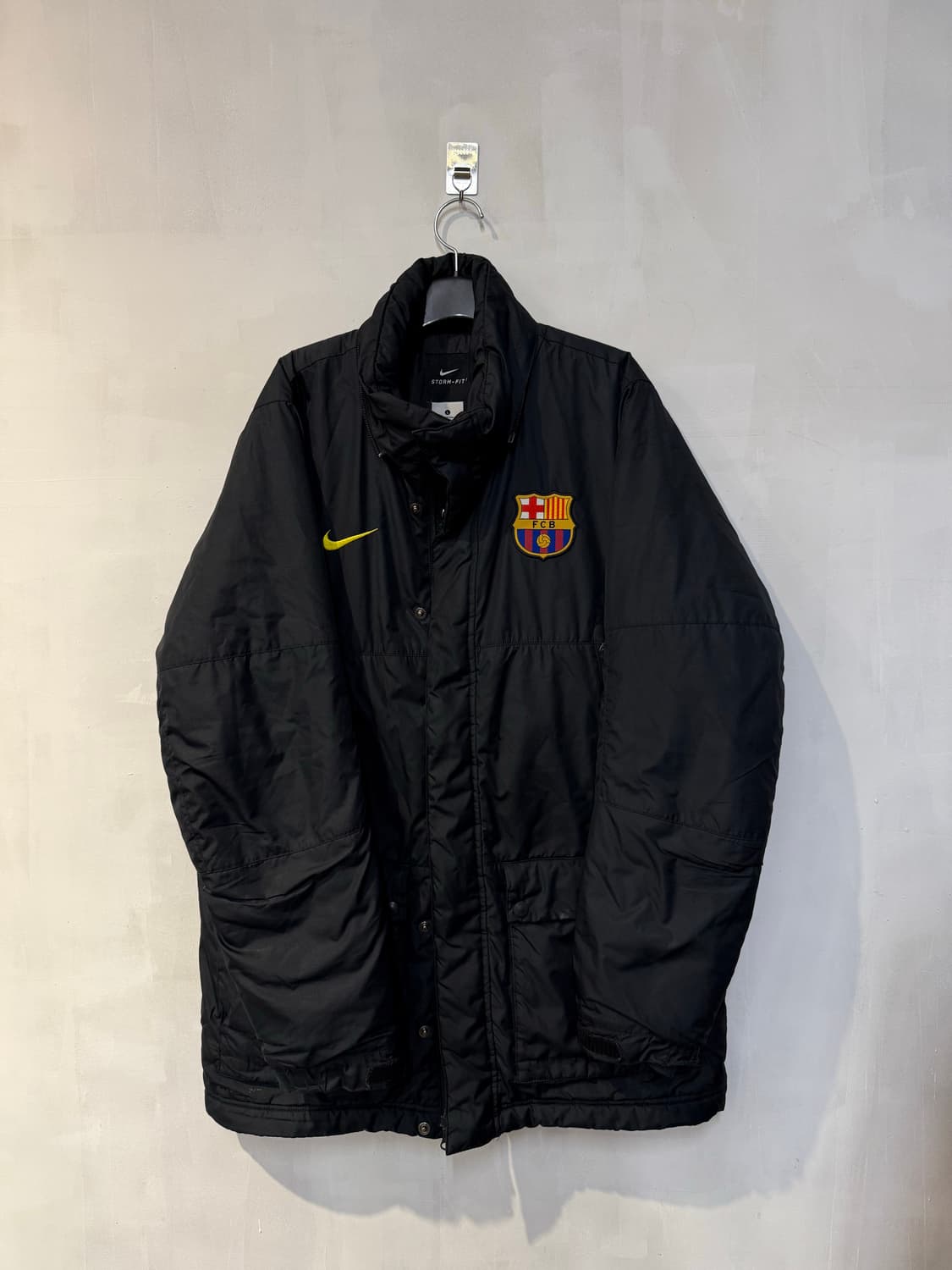나이키 바르셀로나 블랙 패딩 상품이미지1