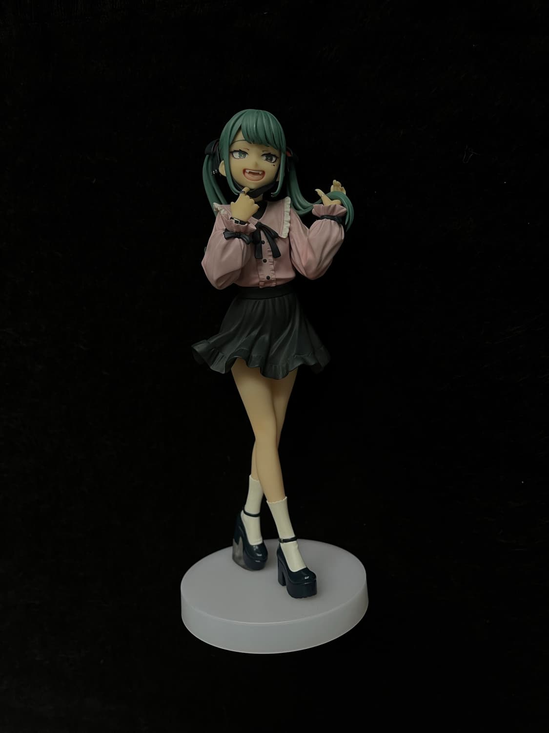 굿스마일컴퍼니 뱀파이어 미쿠 피규어 상품이미지3