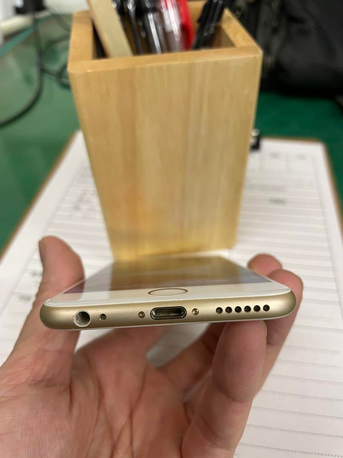 아이폰 6s 골드 32gb 상품이미지3