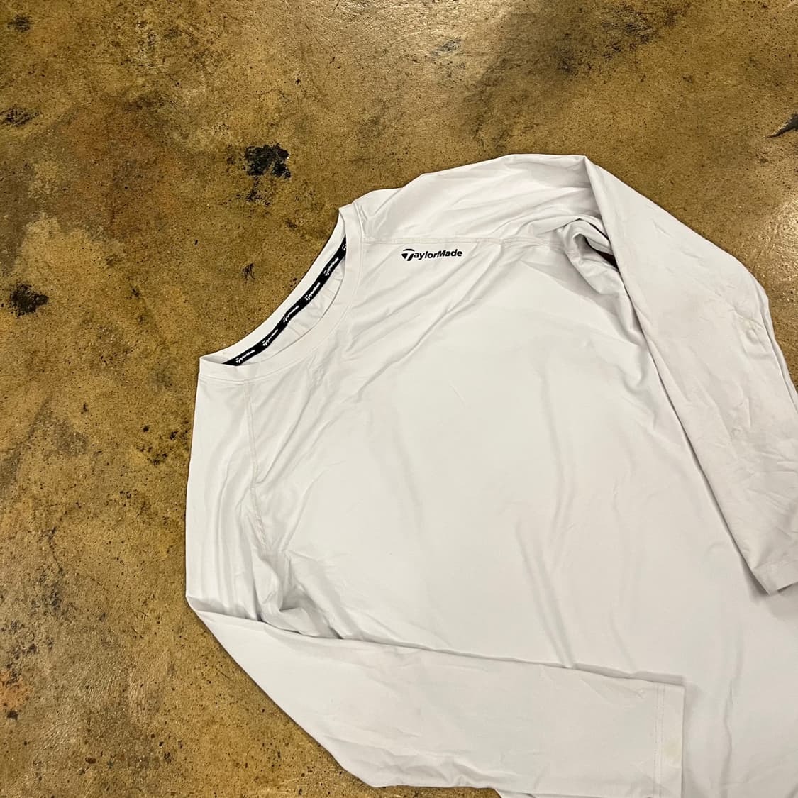 [정품/L] 테일러메이드 골프웨어 긴팔티 화이트 b17 상품이미지1