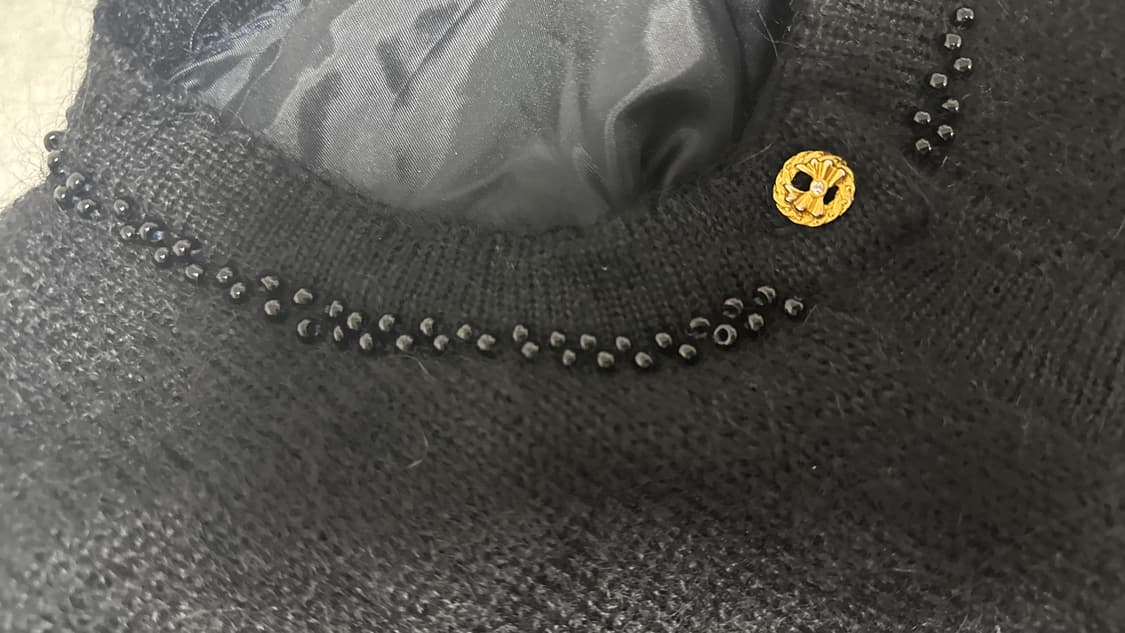 모헤어 70% 입체 플라워 비즈 가디건  상품이미지3