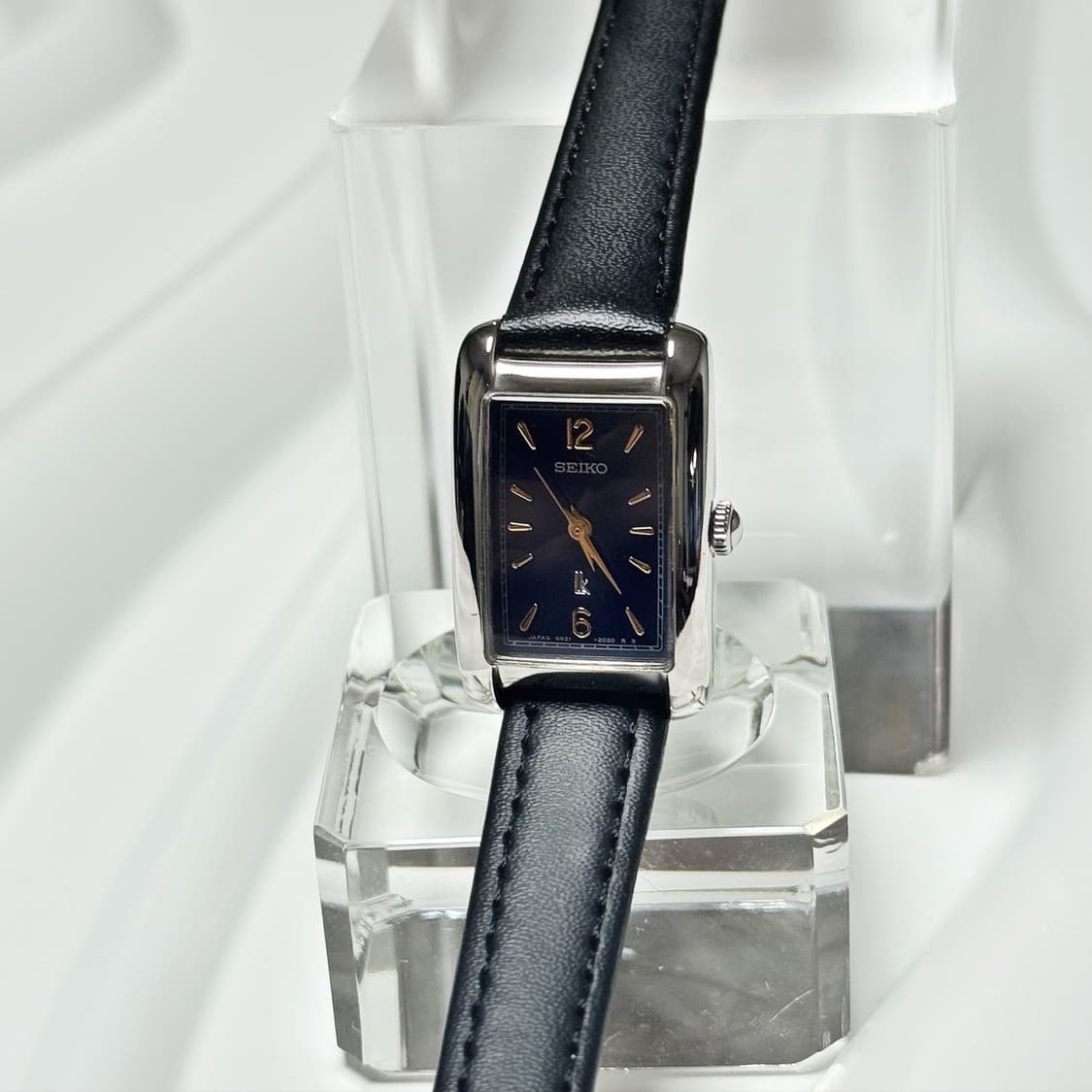 90s 빈티지 세이코 루키아 네이비 청판 렉탱글 스퀘어 워치 상품이미지4