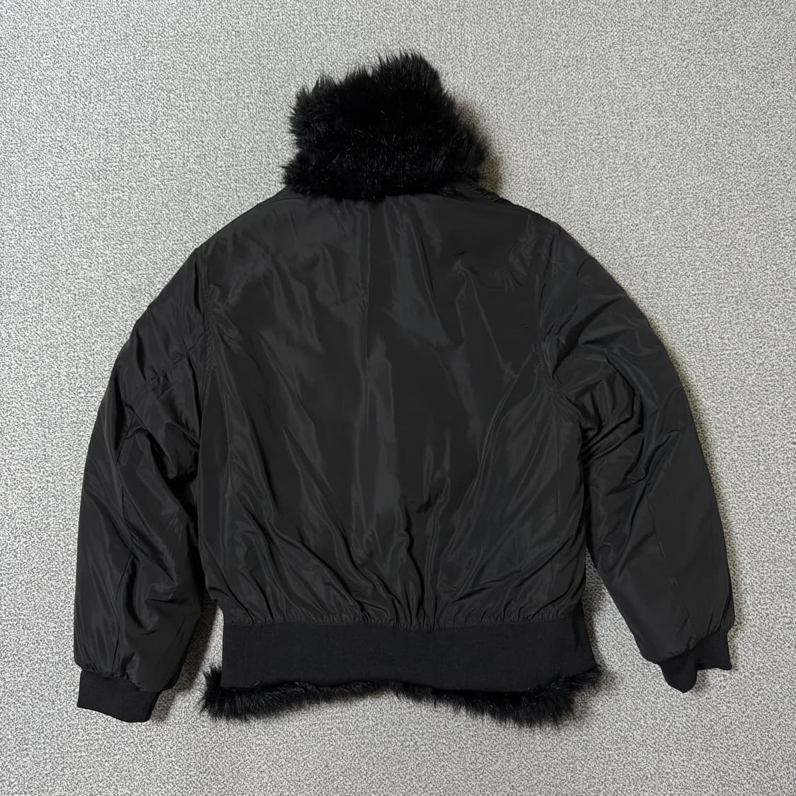 [크림가 118만원] 나이키 x 엠부쉬 리버시블 퍼자켓 L 상품이미지7