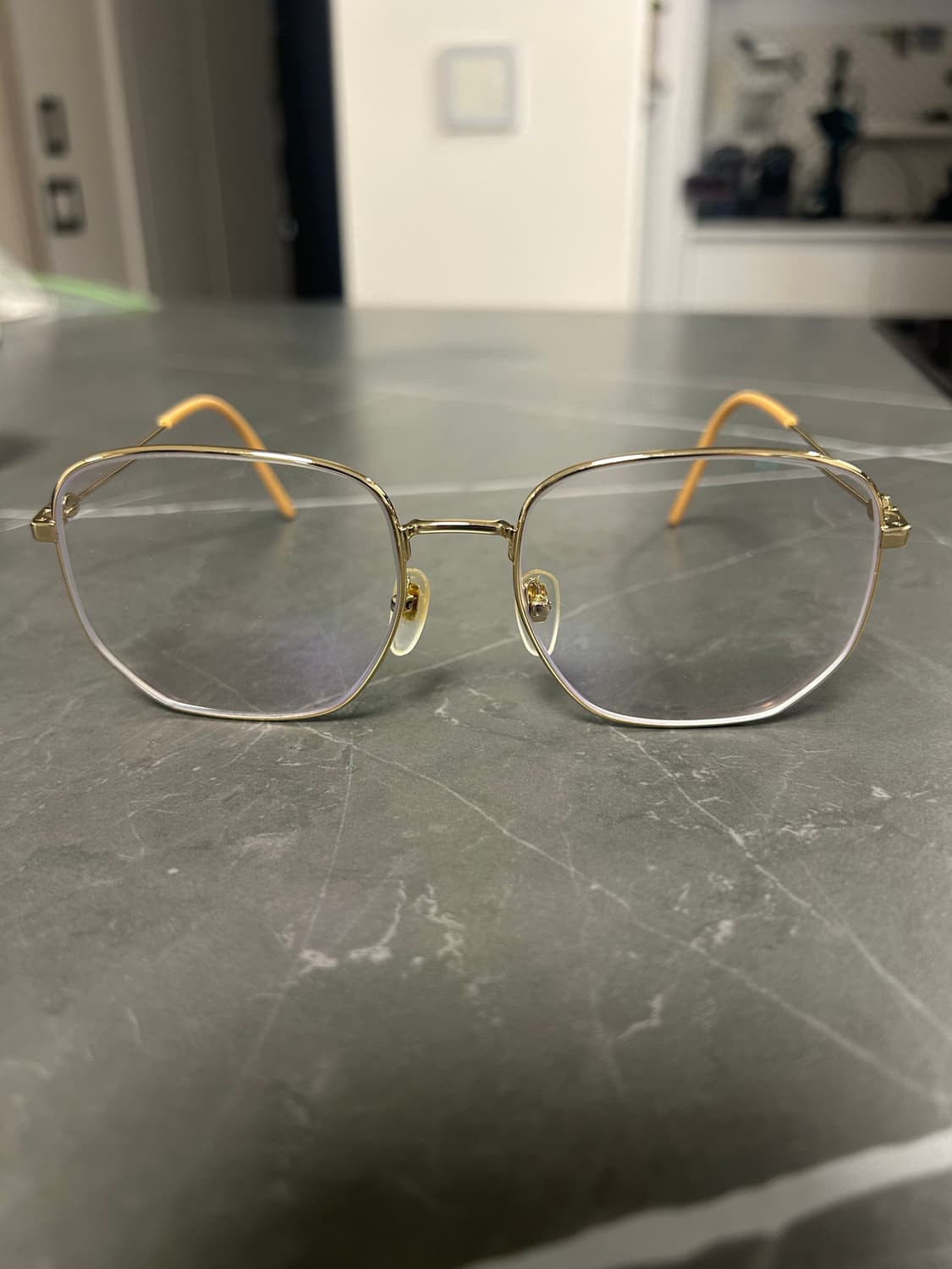 gucci 지디 착용 안경 GG0396 상품이미지5