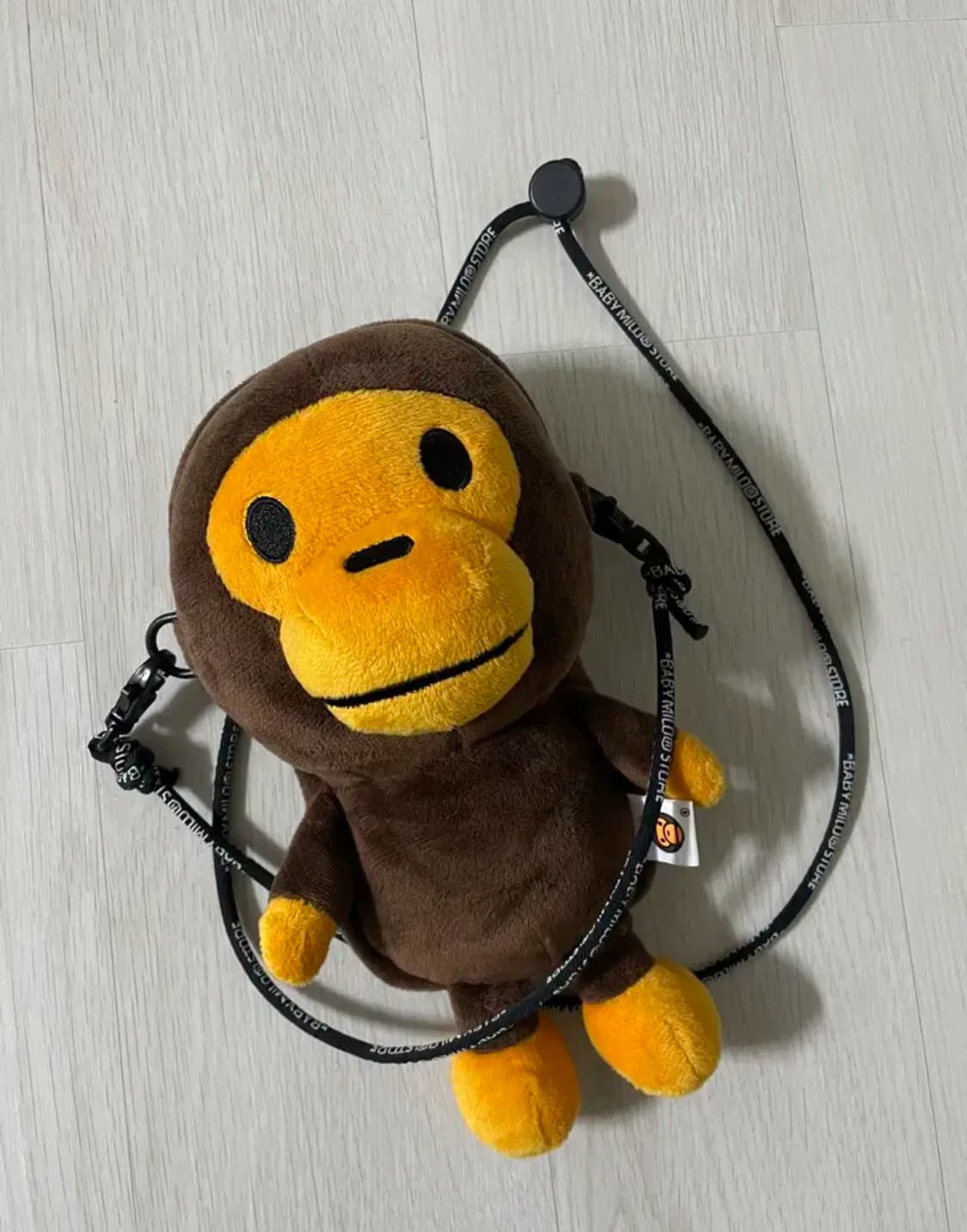 베이프 마일로 모바일 백팩 크로스백 가방 상품이미지1