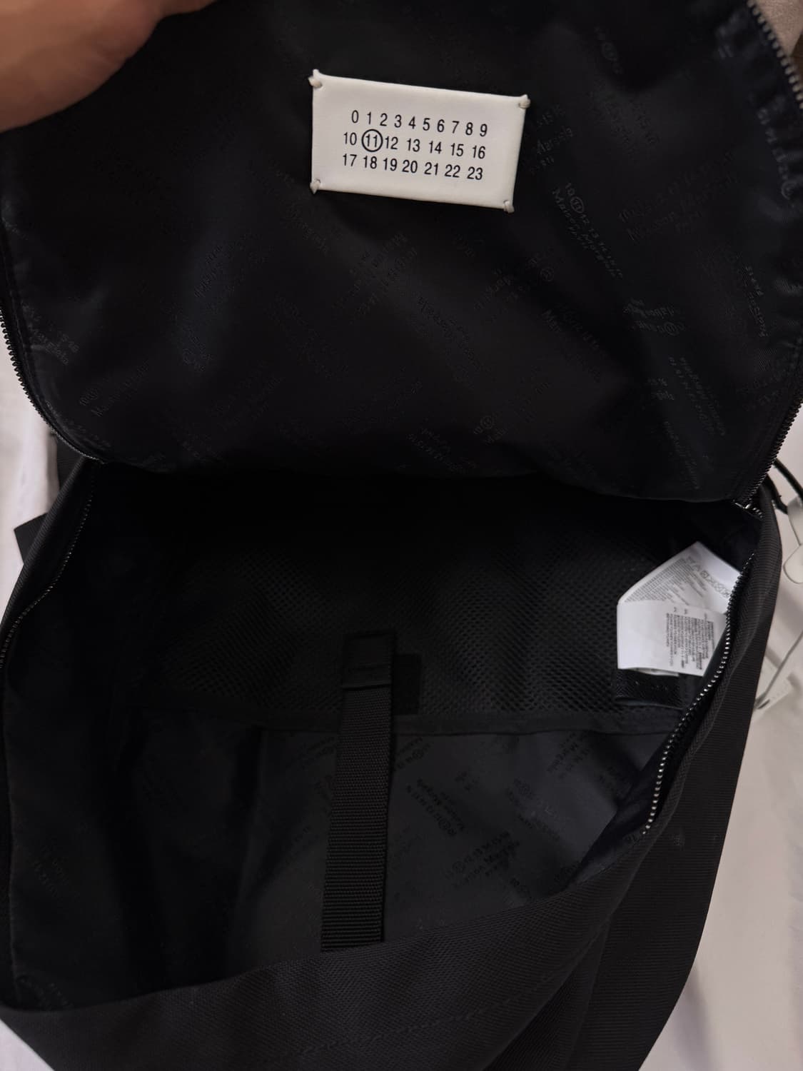 마르지엘라 스테레오 백팩 상품이미지3