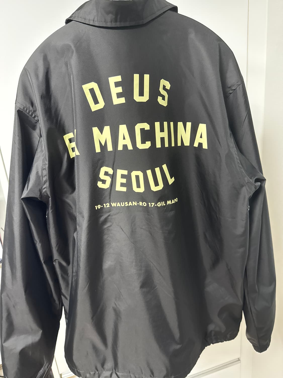 데우스 엑스 마키나 코리아 컬리지 코치 자켓 블랙 상품이미지2