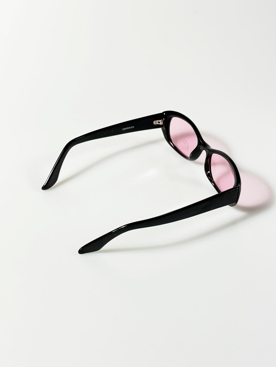 UNOSOLEIL 블랙 볼드 오벌 프레임 틴트 빈티지 선글라스 상품이미지4
