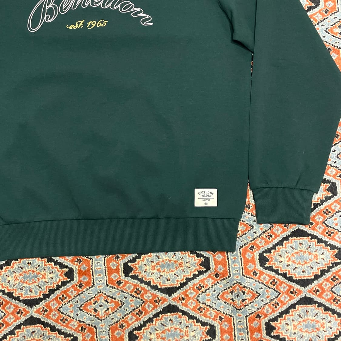 베네통 스펠로고 딥그린 맨투맨 티셔츠 남성L 상품이미지3