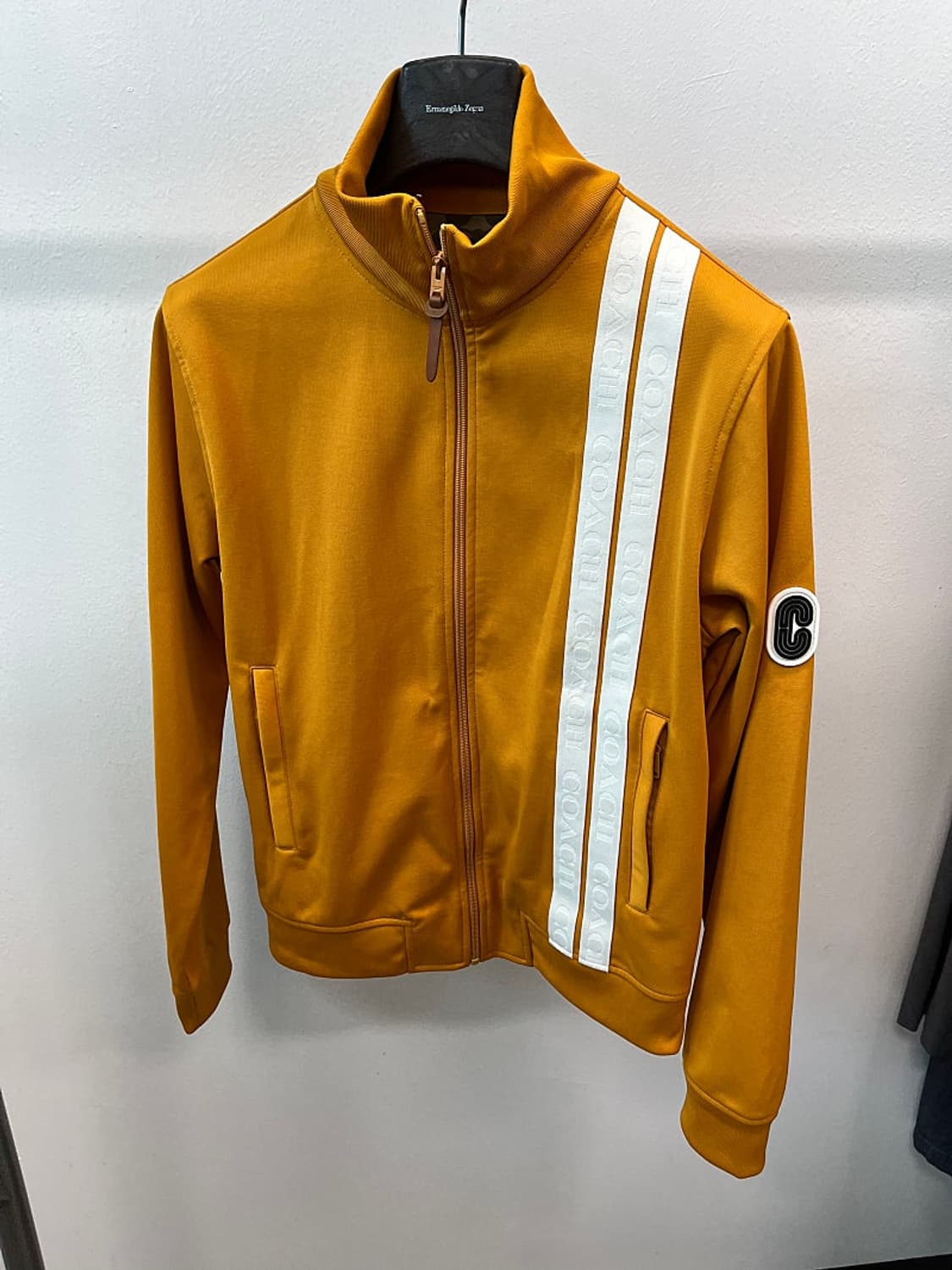 95) 코치 레터링 머스타드 져지  상품이미지4