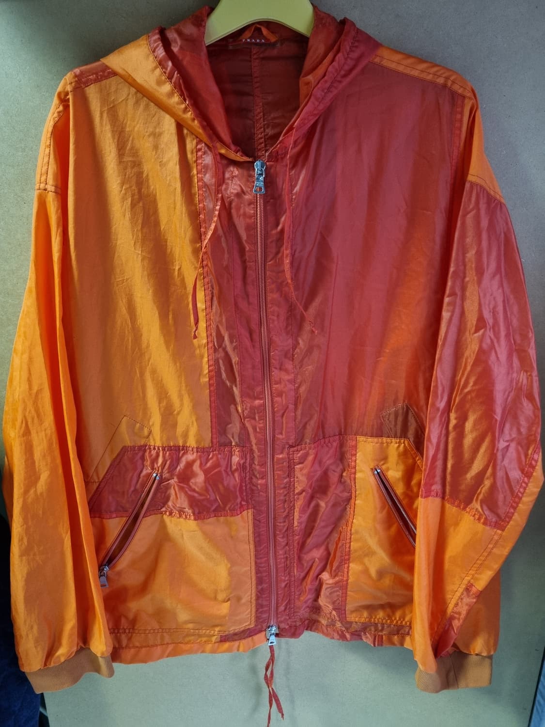 프라다 빈티지 바람막이 후드자켓  상품이미지1