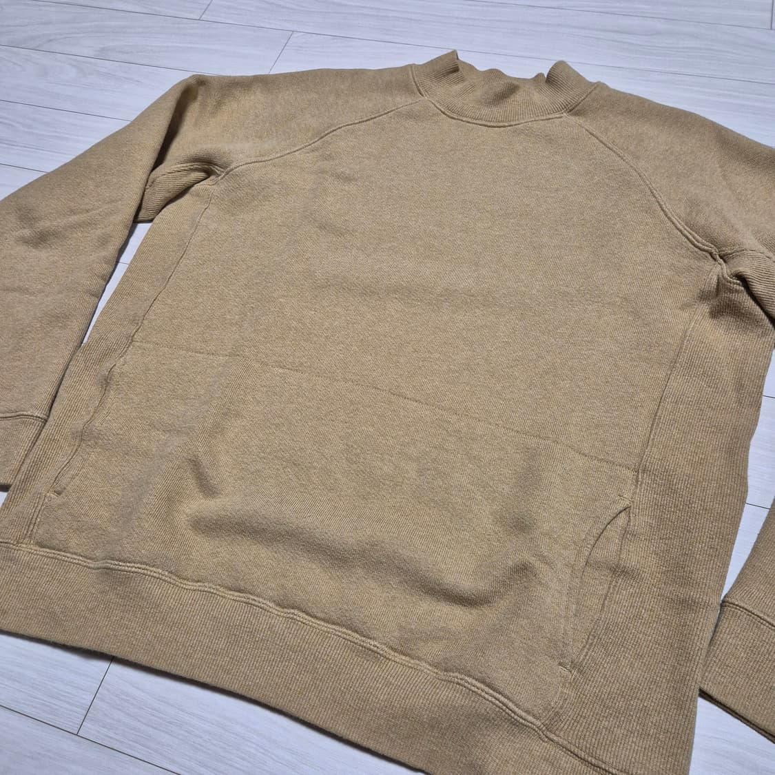 YMC 모크넥 스웻셔츠 판매 상품이미지2