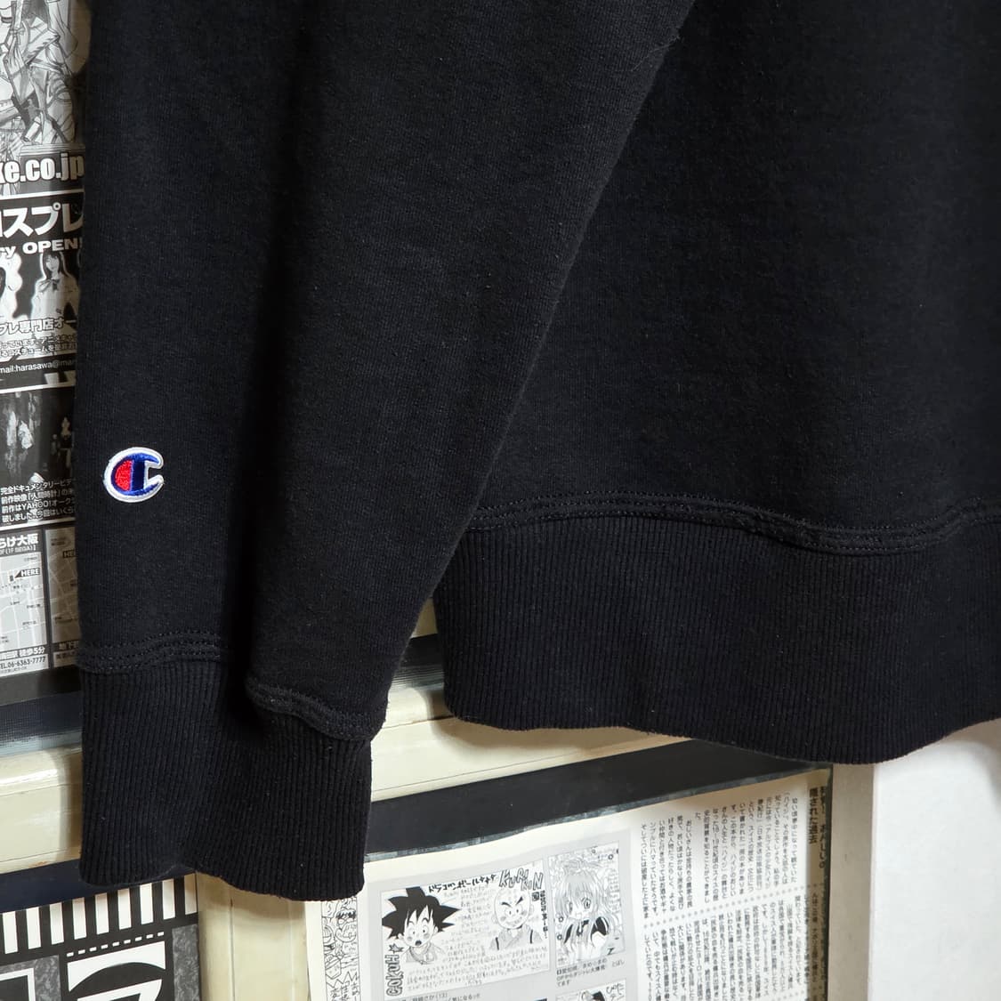 챔피온 오버핏 로고 패치 블랙 후드집업 상품이미지7