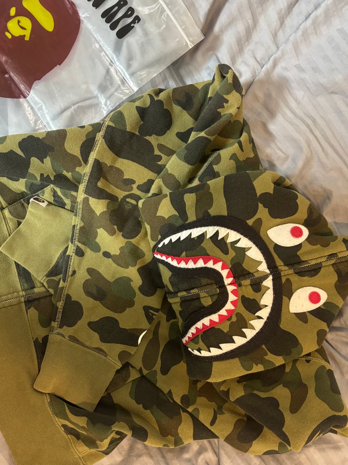 [L] 베이프 PONR 1st 샤크후드 녹계 상품이미지2